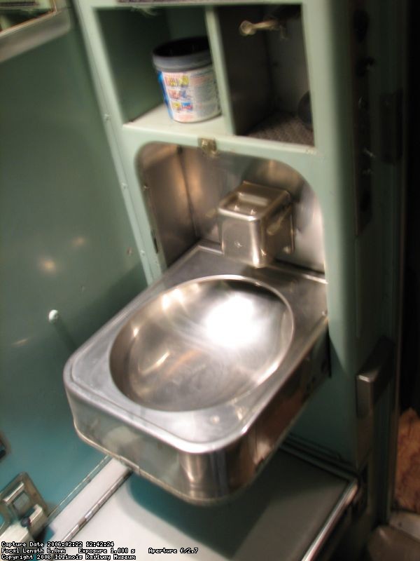 CBQ 481 roomette sink area
