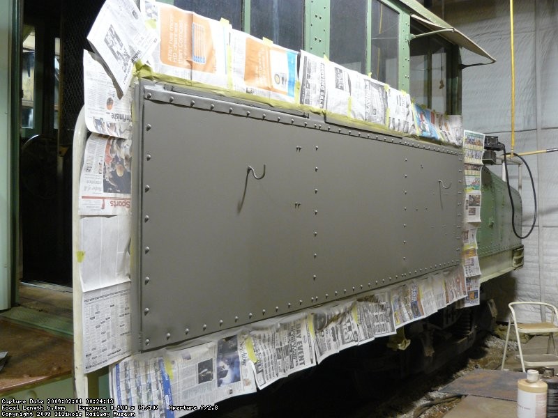 A Dupont self-etching primer was applied on the bare steel.