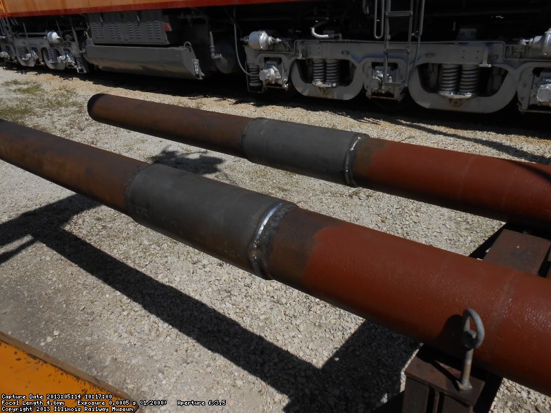 Some of the reclaimed CTA poles had no rust collars at the ground.  Sections of steel tube were purchased and welded on.