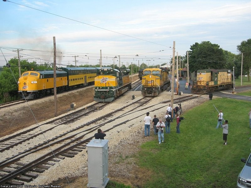 The lineup on the west end of the station platforms