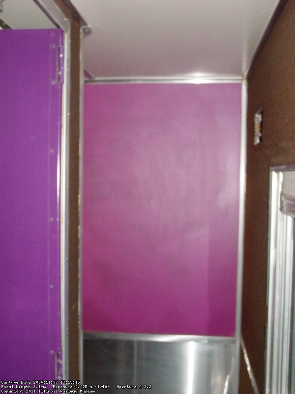 corridor walls in Amtrak purple and pink 
