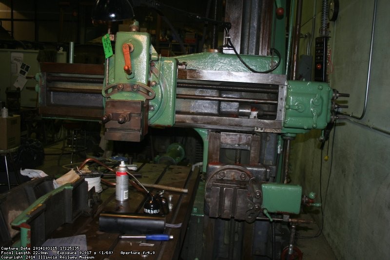 Planer cutting assembly