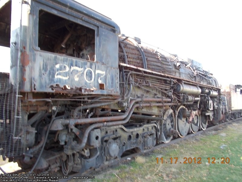 C&O 2707  Notice the steaks of rust and poor condition caused by extreme weather conitions   11-21-12