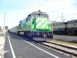 BN 5383 w/freight train 07-15-07