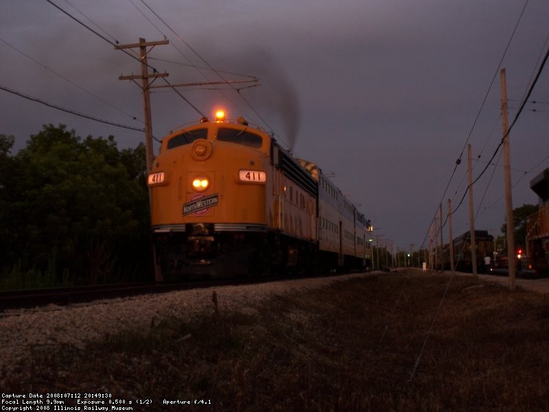 C&NW sun set line up 057.jpg