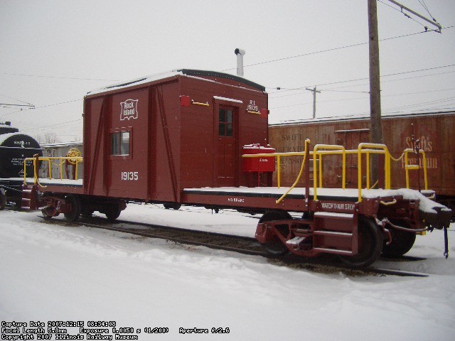 12.27.07 - INTERIOR WORK IS NOW FINSIHED FOR THE WINTER.  THE FLOOR WILL HAVE A FINAL COAT OF PAINT IN THE SPRING.  FINAL EXTERIOR WORK WILL ALSO BE DONE AT THAT TIME.  WE PLAN TO HAVE IT ENTER REVENUE SERVICE ON MEMORIAL DAY WEEKEND. THE FREIGHT CAR DEPARTMENT WISHES YOU A HAPPY NEW YEAR AND HOPES THAT YOU WILL COME OUT AND SEE THE CAR NEXT YEAR!