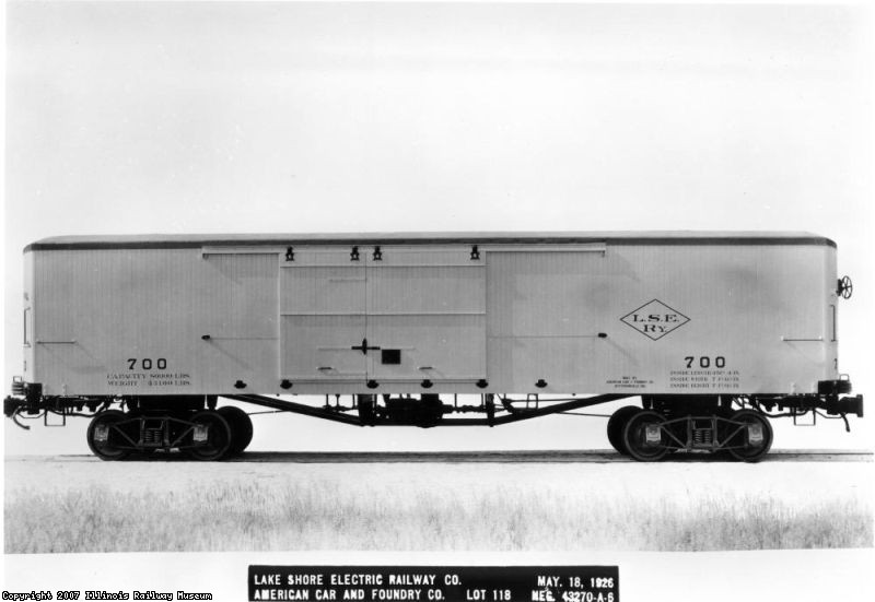 Lake Shore Electric 700 - side view