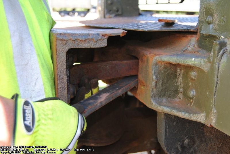 RI 2555 buffer repair was begun by Mark Gellman and Michael Baksic - Photo by Jon Habegger