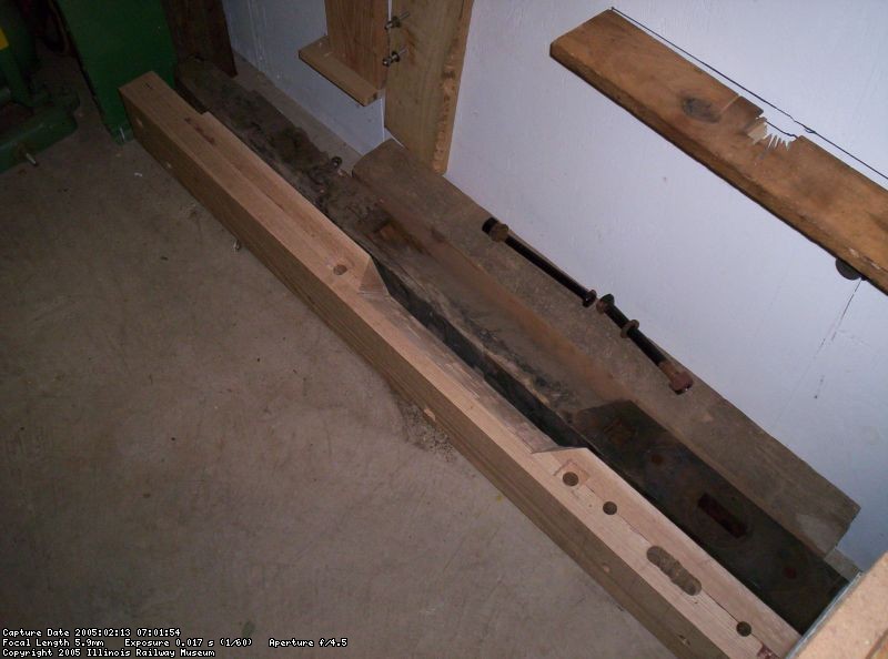 New third rail beam for 308 with old third rail beam February 2005