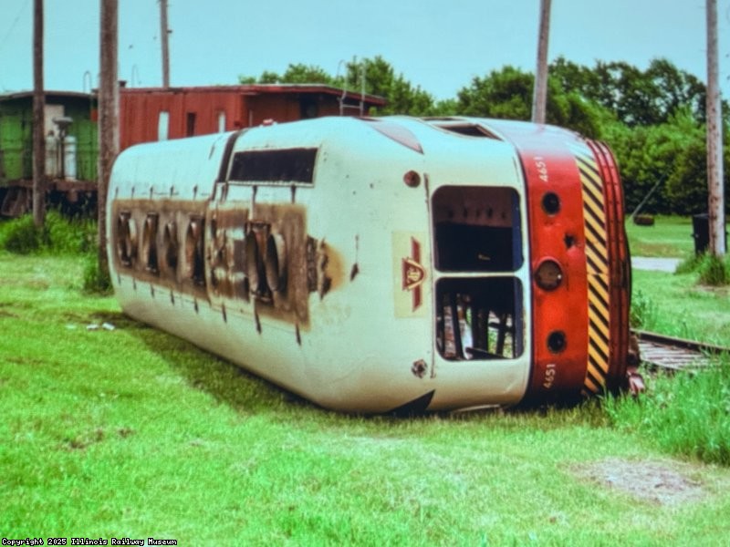 GCRTA 4651 being scrapped in 1983 - Norm Krentel Photo