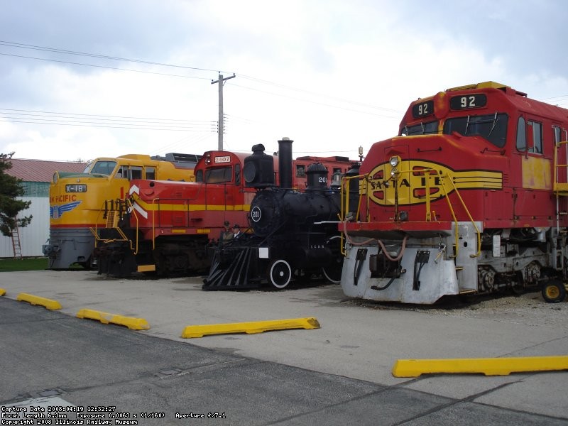 Final photo of the old yard display 