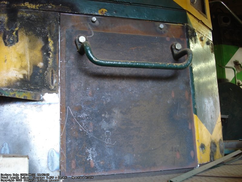 Front sub floor access panel and step 