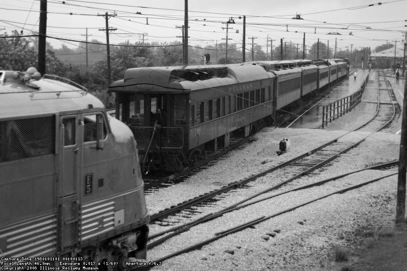 The silver train arriving at East Union