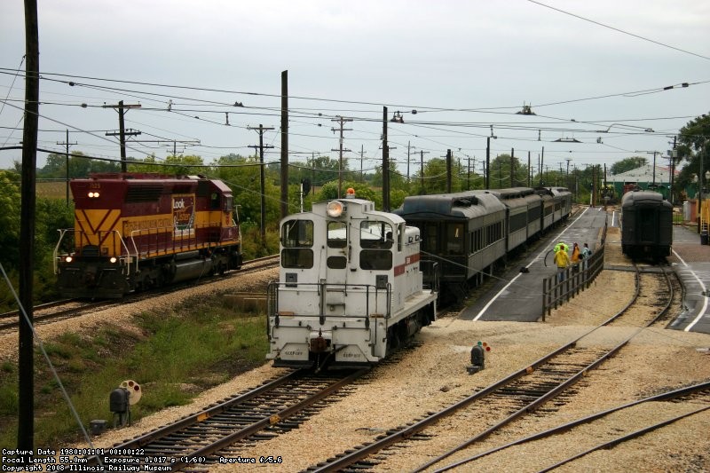 Light power heads west while the station switcher builds the next train on station track 2