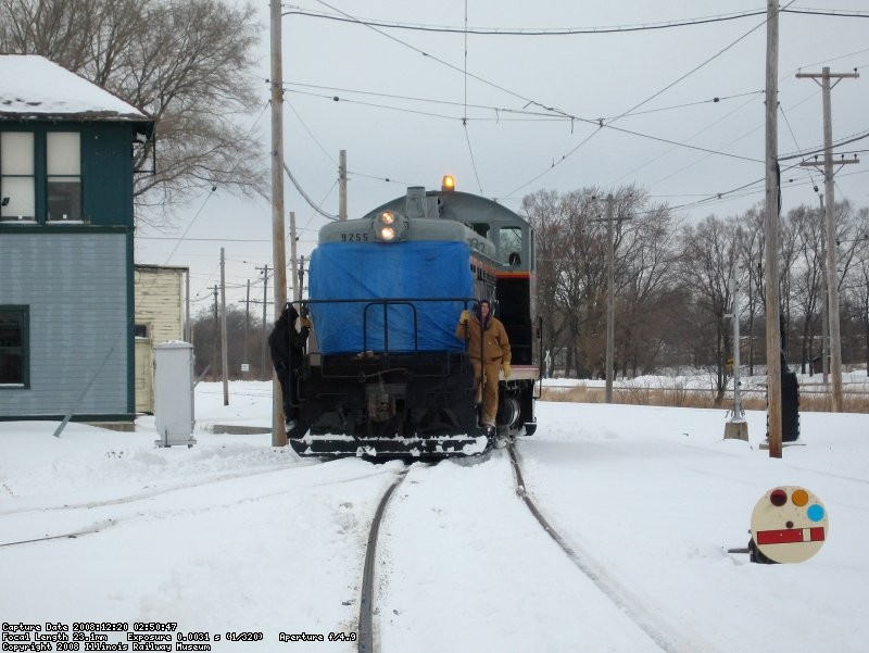 9255 making its way through the switches at Spaulding Tower