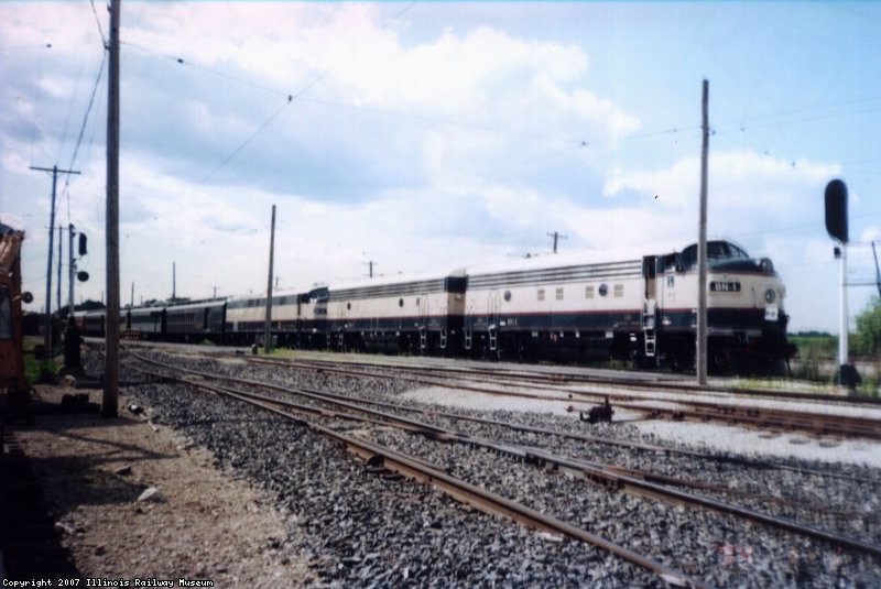 BN 1,2,3 w/Coach Train  07-00