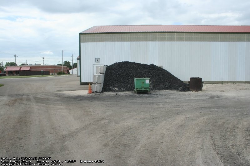 Temporary coal storage