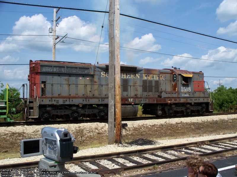 100 0176