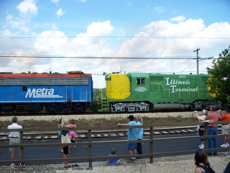 100 0243