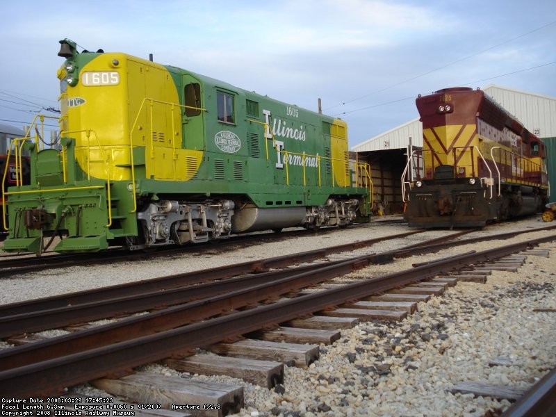 ITC 1605 & WC 7525 outside the shop 03-29-08