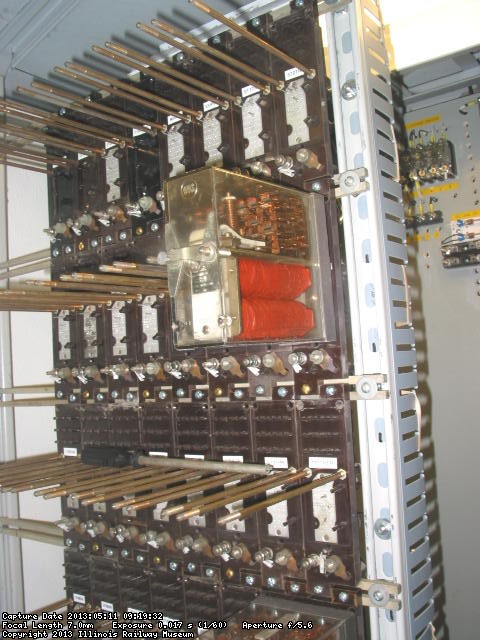 102-0221 IMG