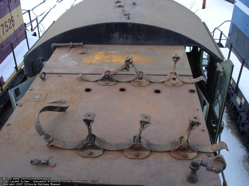 Brackets which hold the main reservoir tanks on the roof