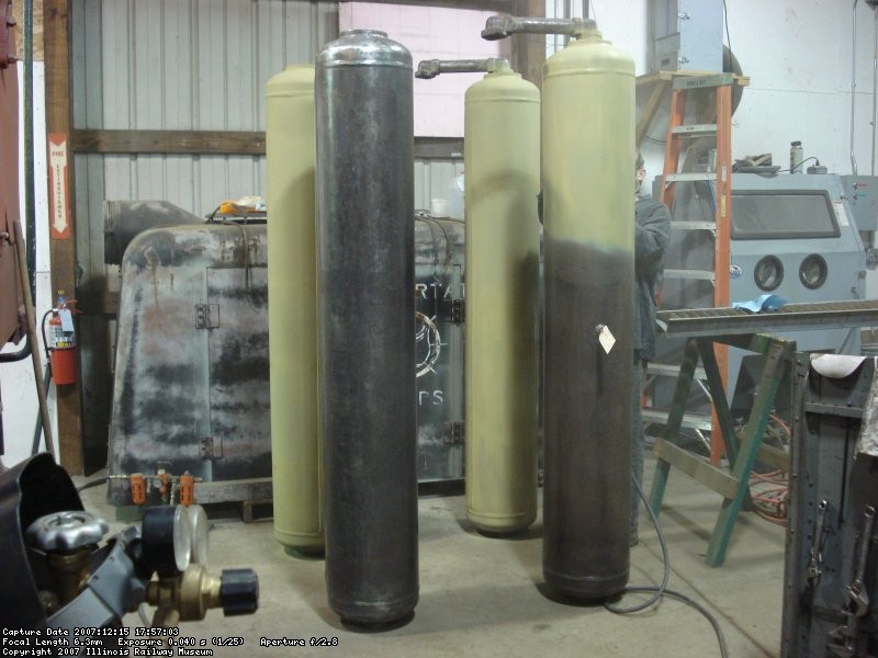 Priming main reservoir tanks