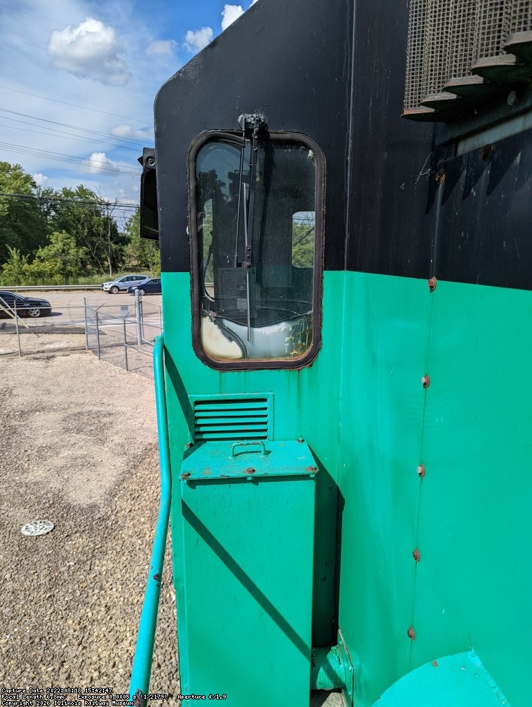 PXL 20220818 204247091