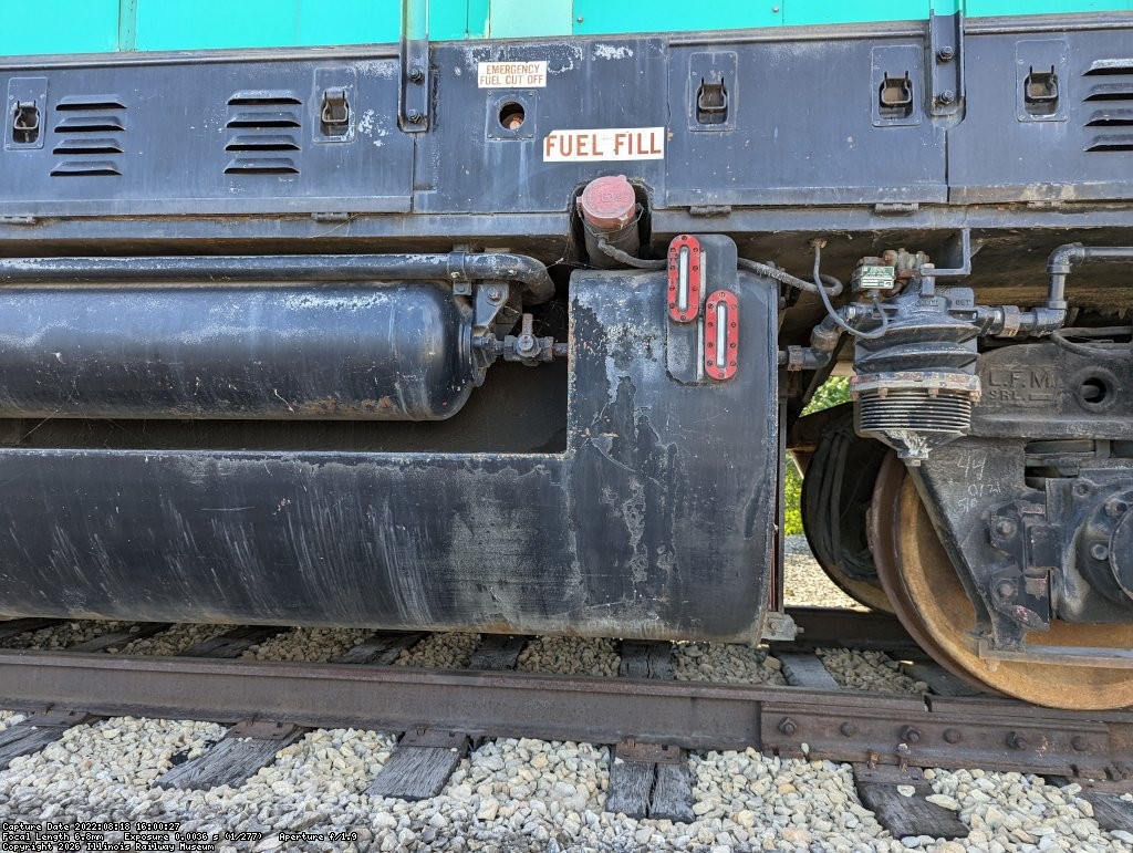 PXL 20220818 210027977