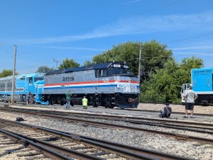 Highlight for Album: Amtrak 231