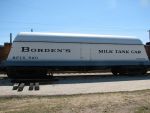 Highlight for Album: BORDEN Milk Tank Car - BFIX 520