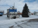 ComEd 15 clearing snow on the steam leads