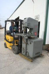 Unloading the new large bandsaw