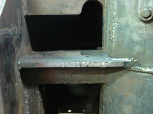 Step support welded in