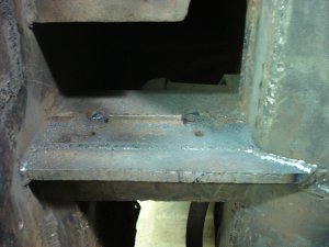 Step support welded in