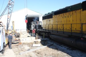 8537 was used to push the 6847 out of the steam shop and onto the drop table.