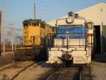 CNW 4160 & ComEd 15 behind barn 2