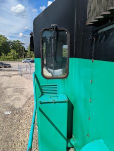 PXL 20220818 204247091
