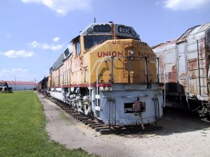 Union Pacific 6930, a DDA40X diesel locomotive, on display at the Illinois Railway Museum.